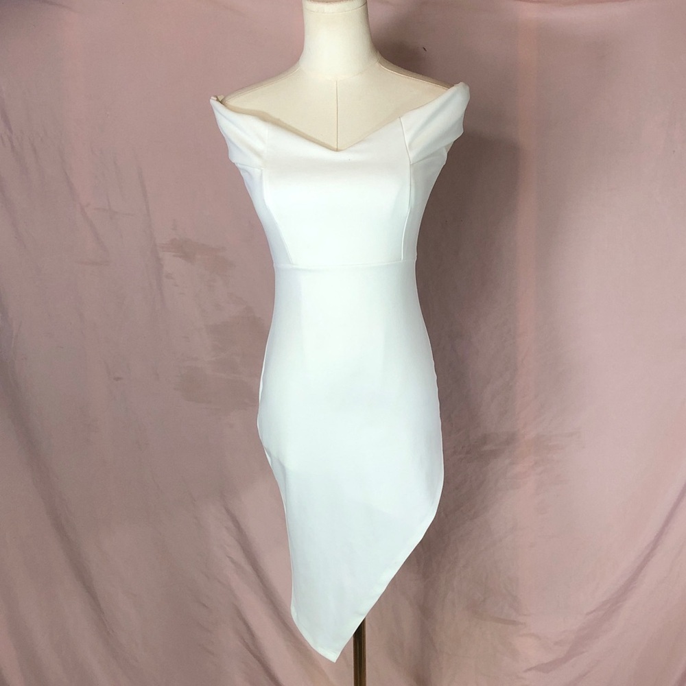 Off-Shoulder White Tailored Cocktail Prom Asymmetric Hem Dress Size Small XS